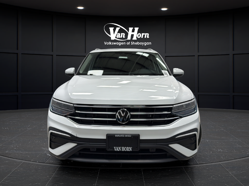 Used 2024 Volkswagen Tiguan SE SUV