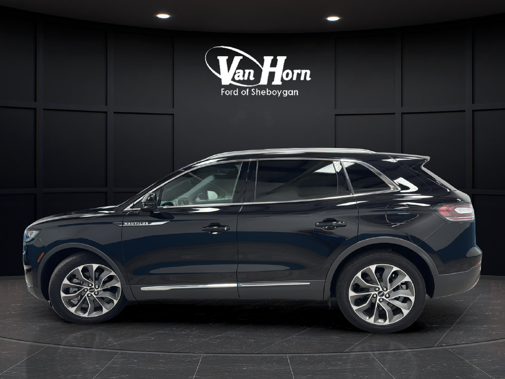Used 2023 Lincoln Nautilus Reserve SUV