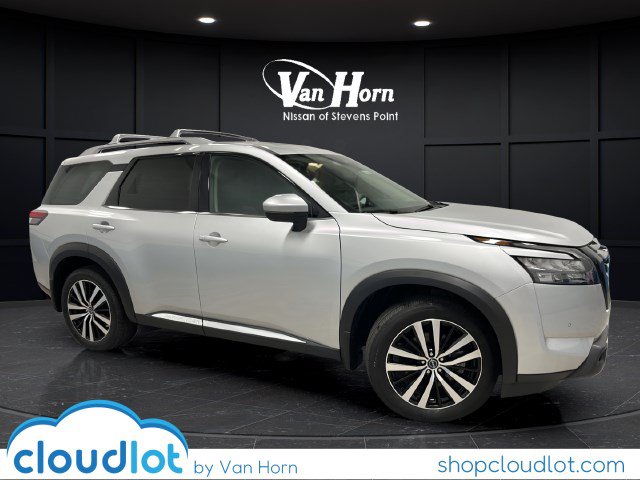 Used 2025 Nissan Pathfinder Platinum SUV