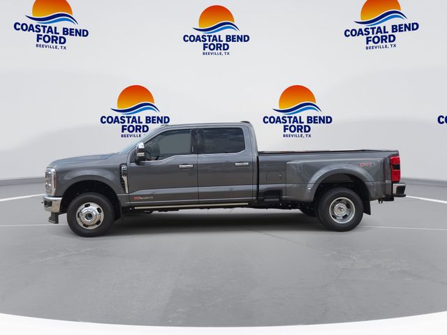 2026 Ford F-350 Super Duty Lariat