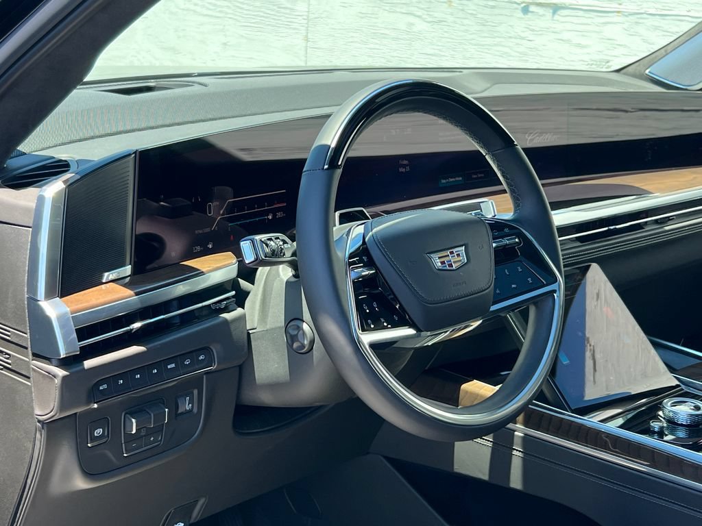 2026 Cadillac Escalade Platinum Luxury - Photo 5