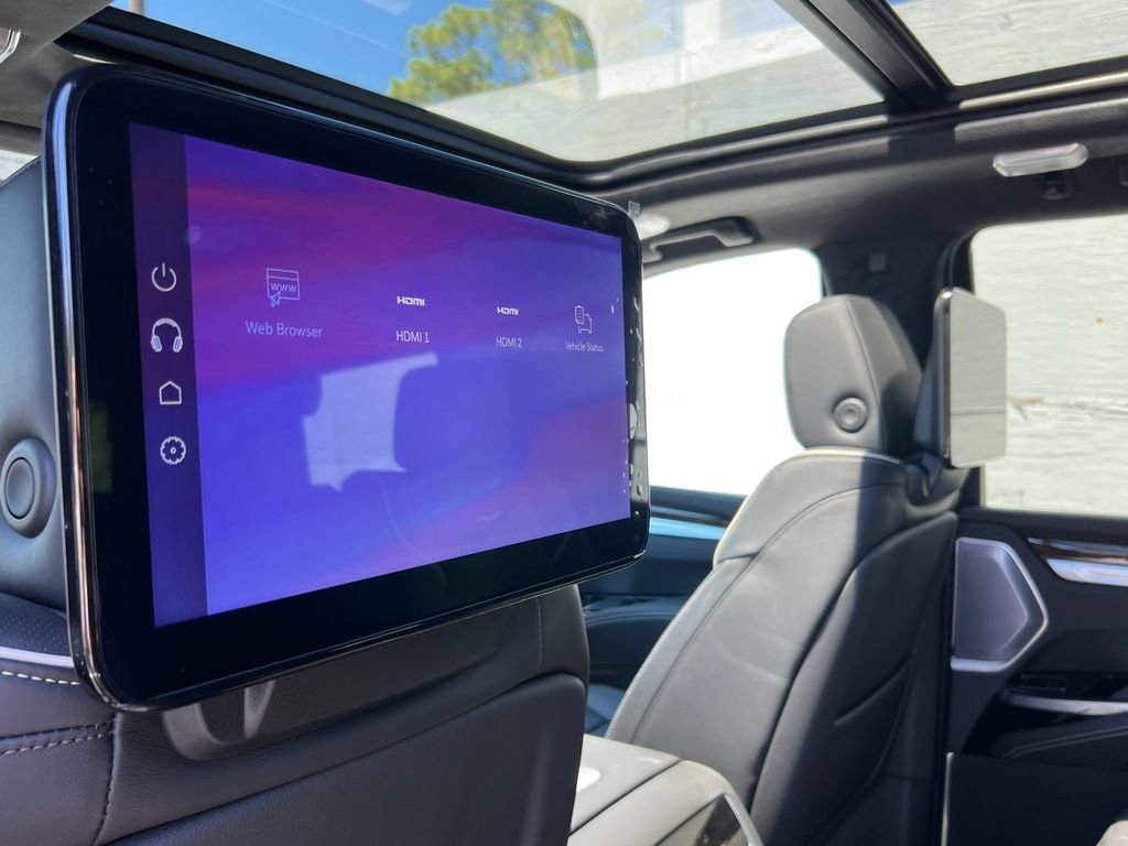 2026 Cadillac Escalade Platinum Luxury - Photo 19