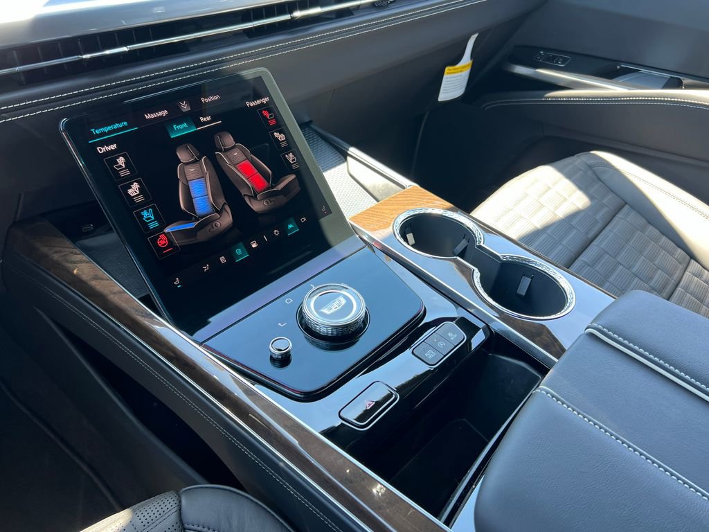 2026 Cadillac Escalade Platinum Luxury - Photo 64
