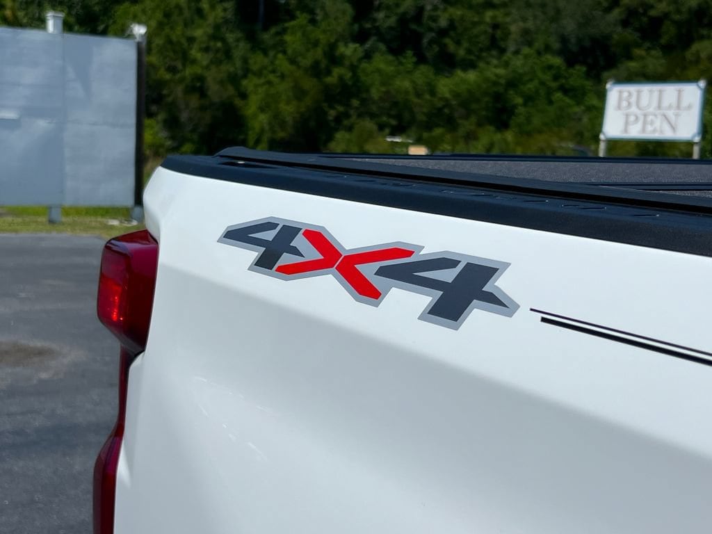 2026 Chevrolet Silverado 1500 LTZ - Photo 32