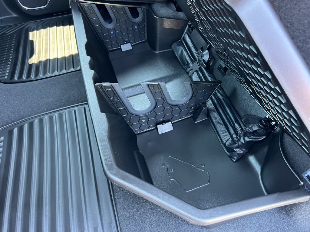 2026 Chevrolet Silverado 1500 LTZ - Photo 21
