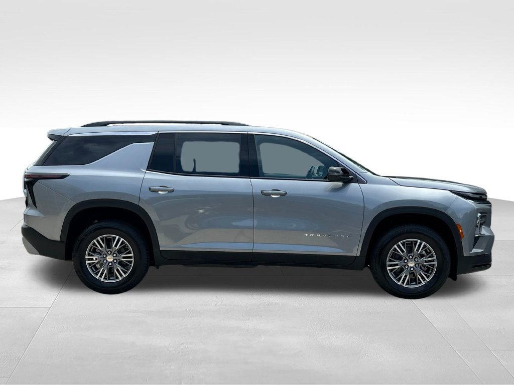 New 2026 Chevrolet Traverse LT SUV