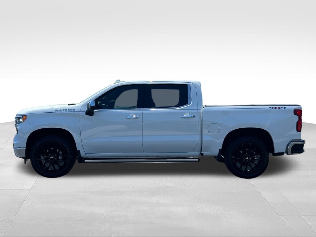 2026 Chevrolet Silverado 1500 LTZ - Photo 16