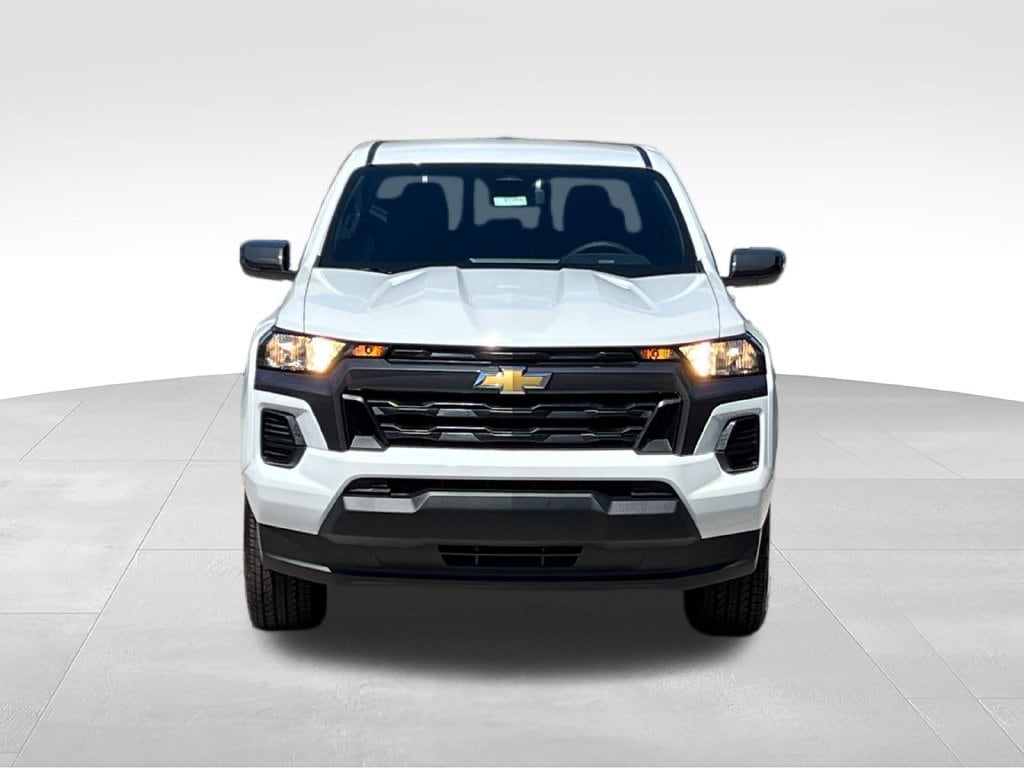 2026 Chevrolet Colorado LT - Photo 2
