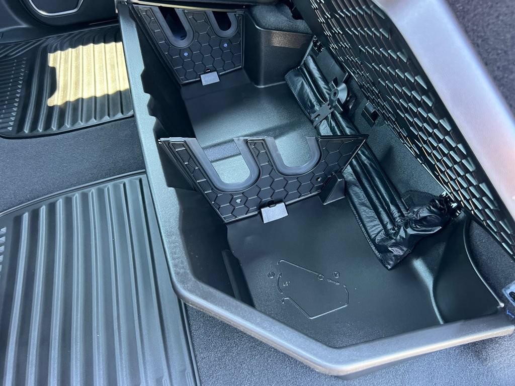 2026 Chevrolet Silverado 1500 LTZ - Photo 21