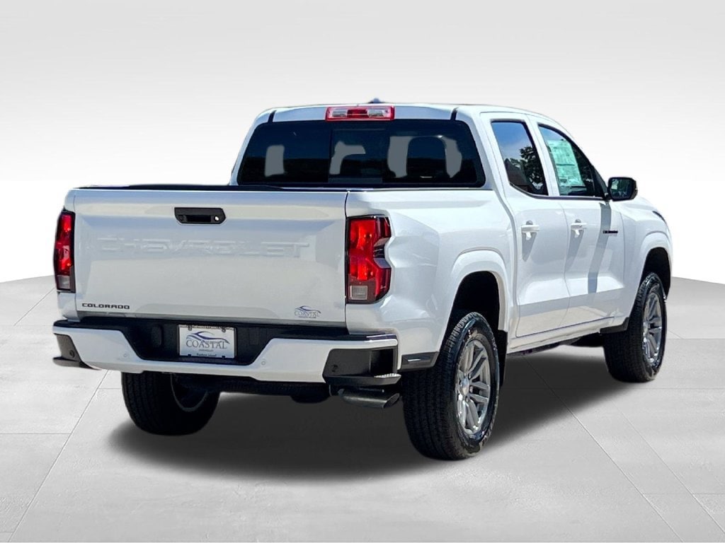 2026 Chevrolet Colorado LT - Photo 10
