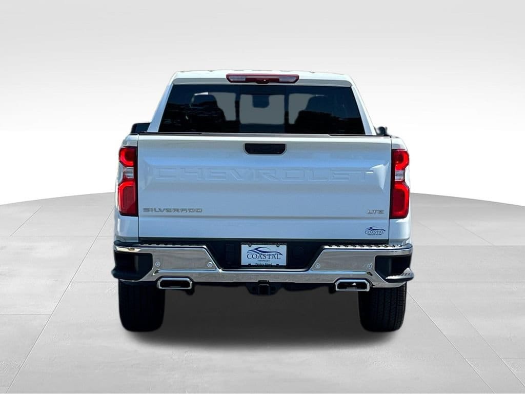 2026 Chevrolet Silverado 1500 LTZ - Photo 14