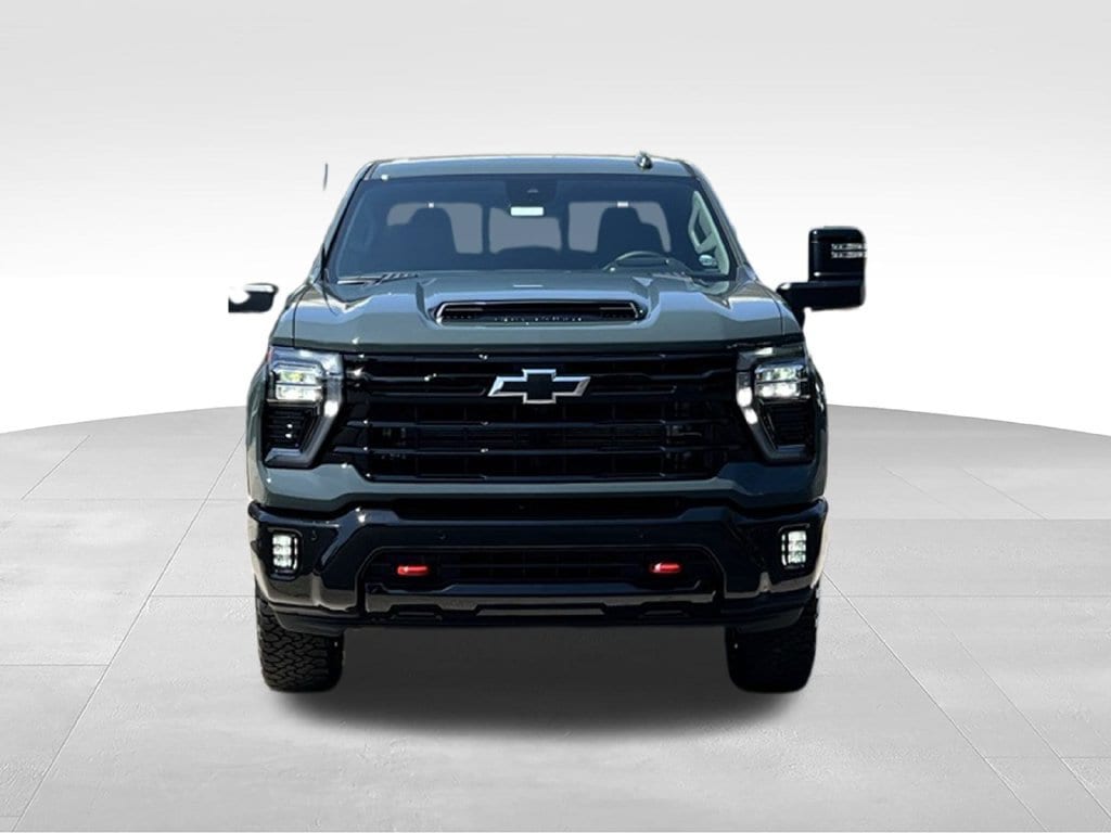 2026 Chevrolet Silverado 2500 HD LTZ - Photo 2