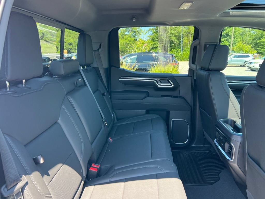 2026 Chevrolet Silverado 1500 LTZ - Photo 22