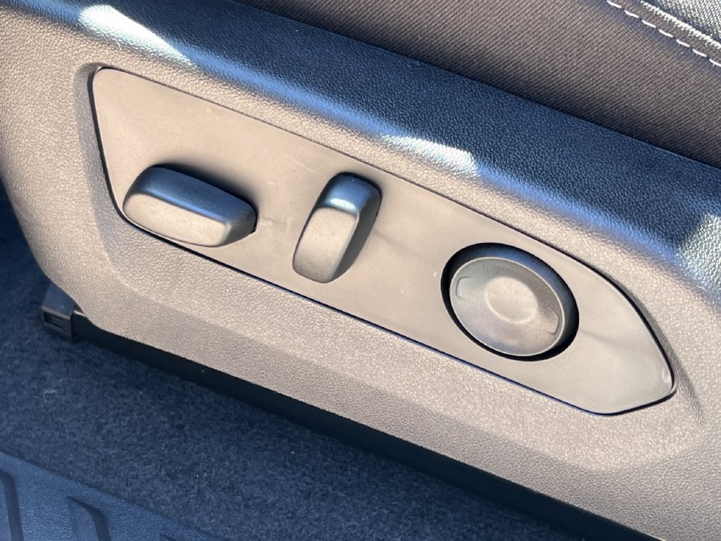 2026 Chevrolet Colorado LT - Photo 7