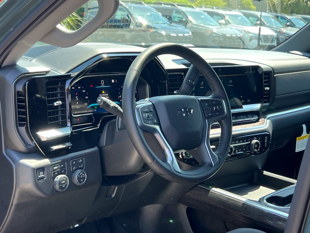 2026 Chevrolet Silverado 2500 HD LTZ - Photo 5