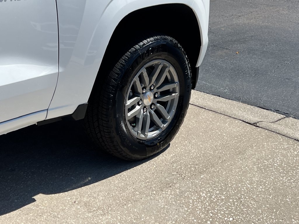 2026 Chevrolet Colorado LT - Photo 23