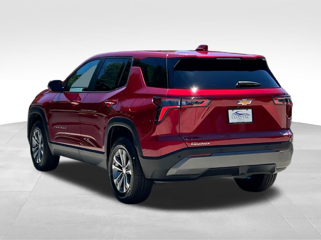 2026 Chevrolet Equinox LT - Photo 12