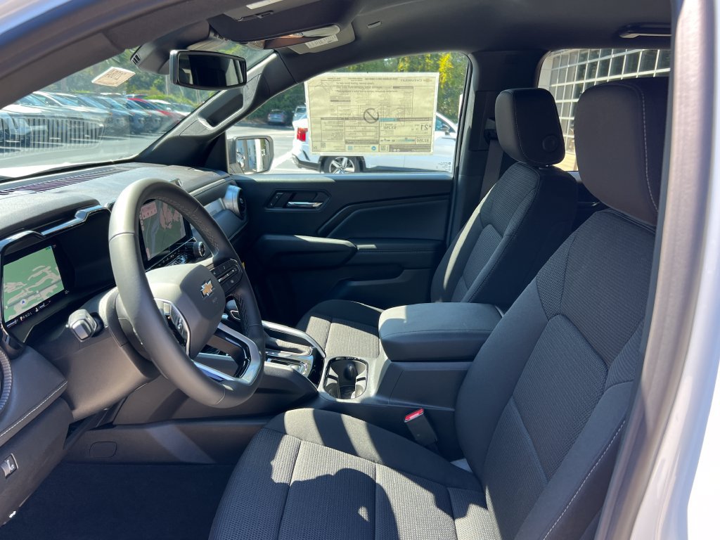 2026 Chevrolet Colorado LT - Photo 8