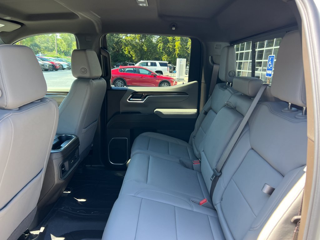 2026 Chevrolet Silverado 1500 LT - Photo 15