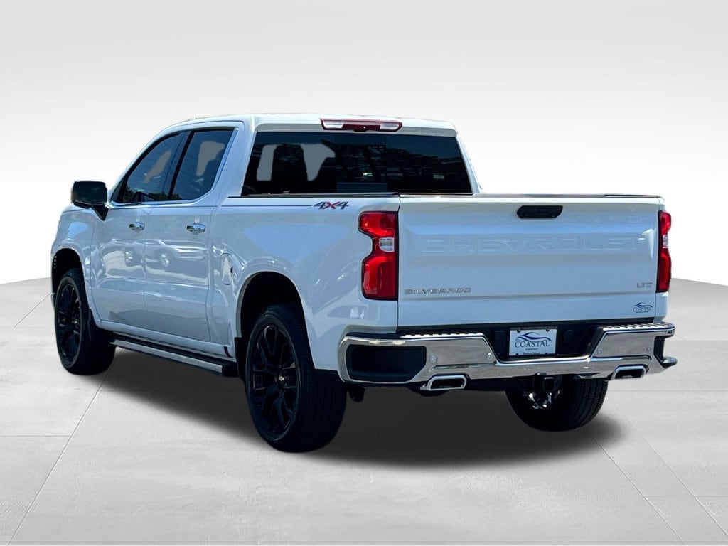 2026 Chevrolet Silverado 1500 LTZ - Photo 15