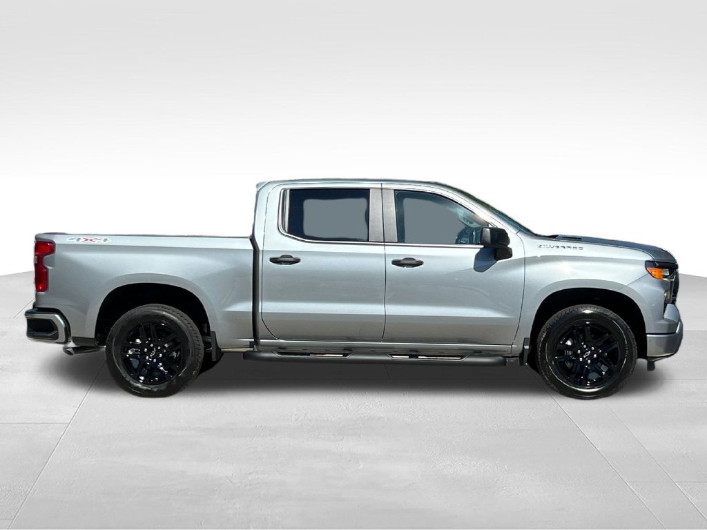New 2026 Chevrolet Silverado 1500 Custom Truck