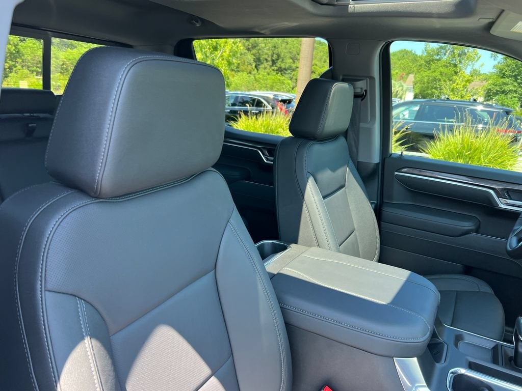 2026 Chevrolet Silverado 1500 LTZ - Photo 27