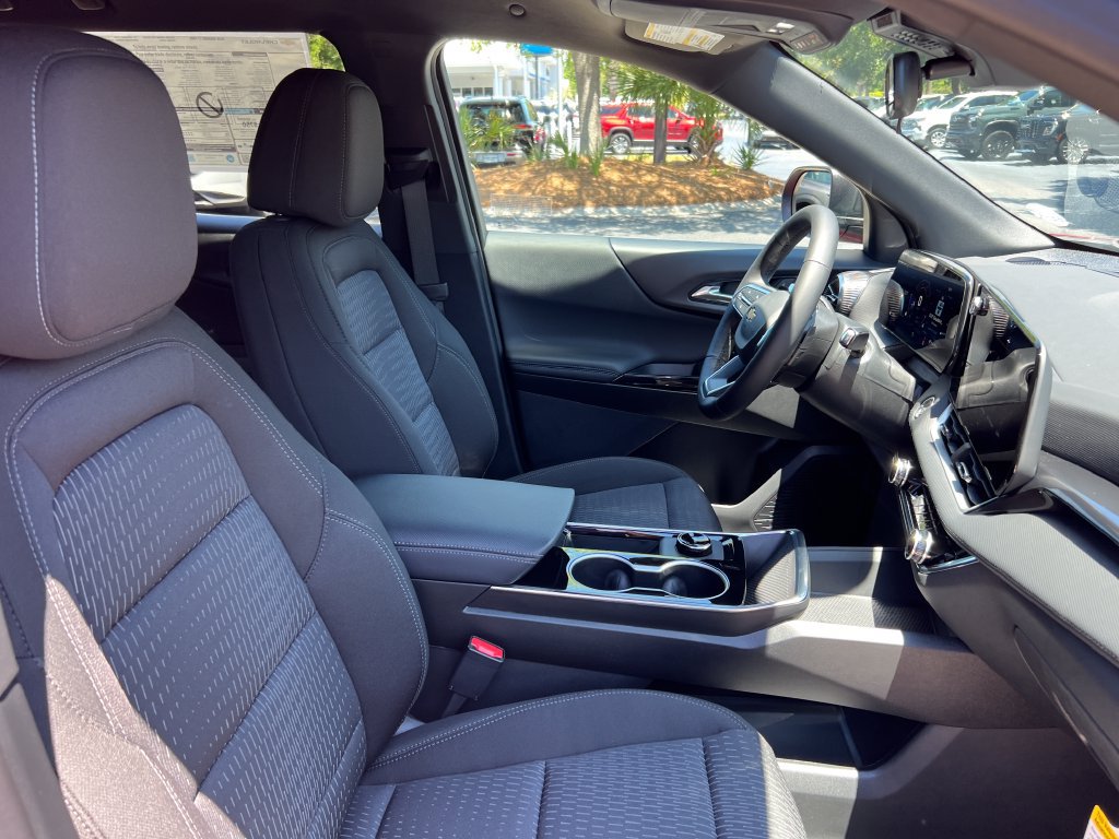 2026 Chevrolet Equinox LT - Photo 20