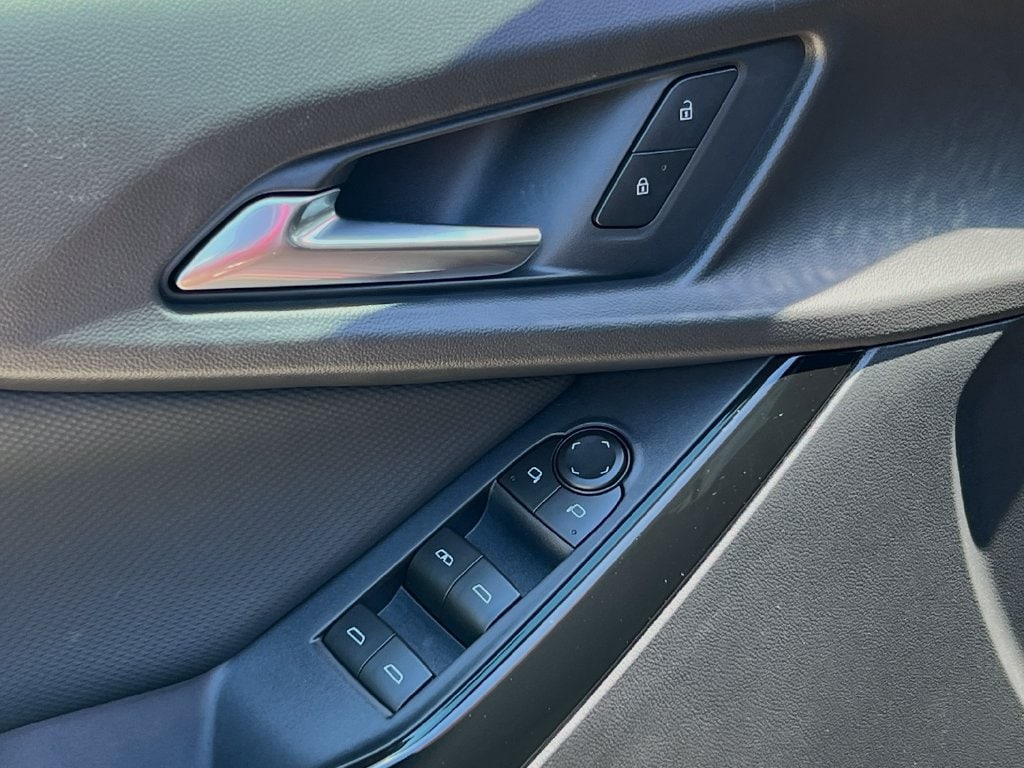 2026 Chevrolet Equinox LT - Photo 6