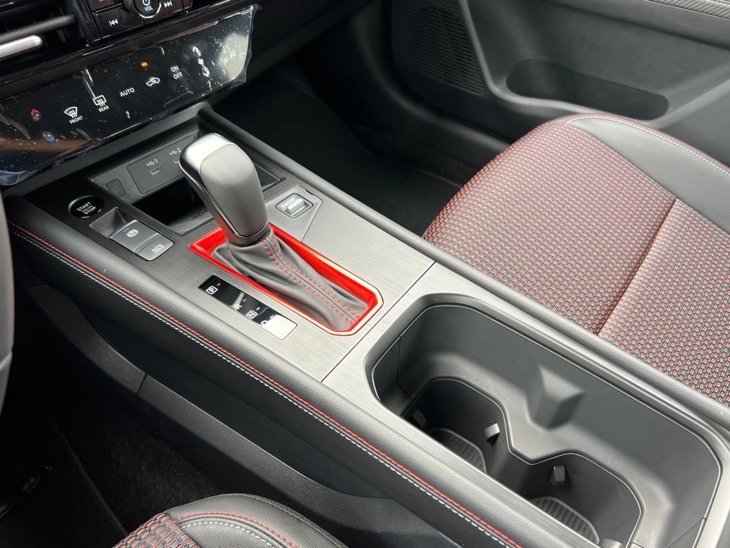 2026 Nissan KICKS SR - Photo 38