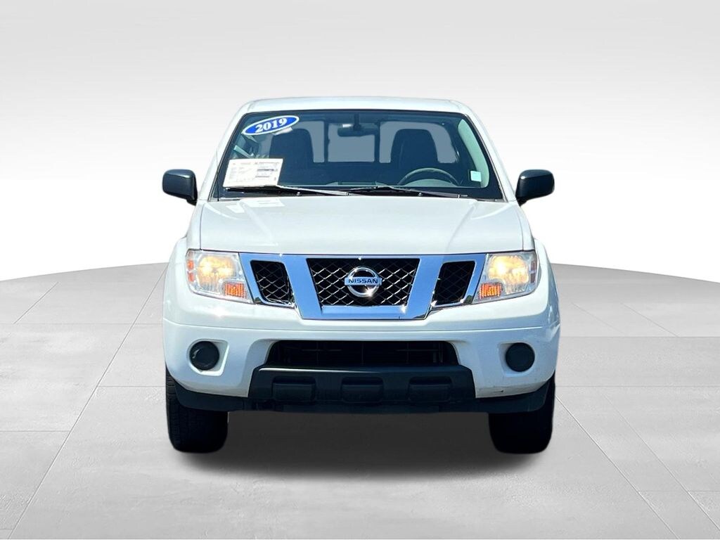 Used 2019 Nissan Frontier SV Truck Crew Cab