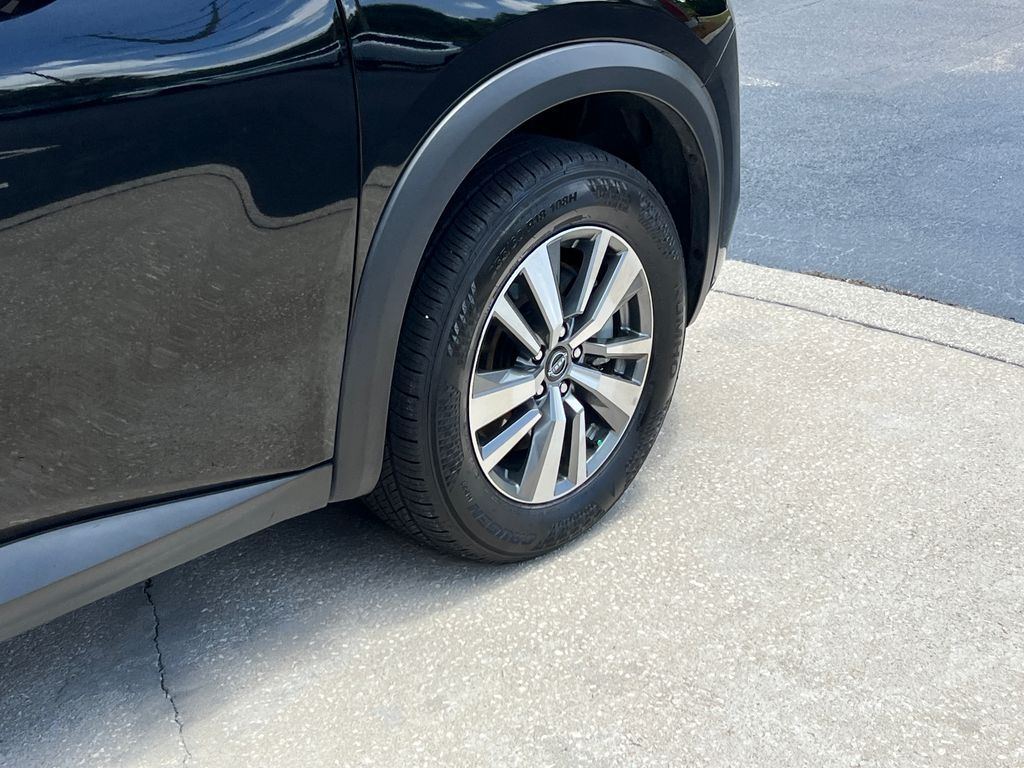 2025 Nissan Pathfinder SL - Photo 28