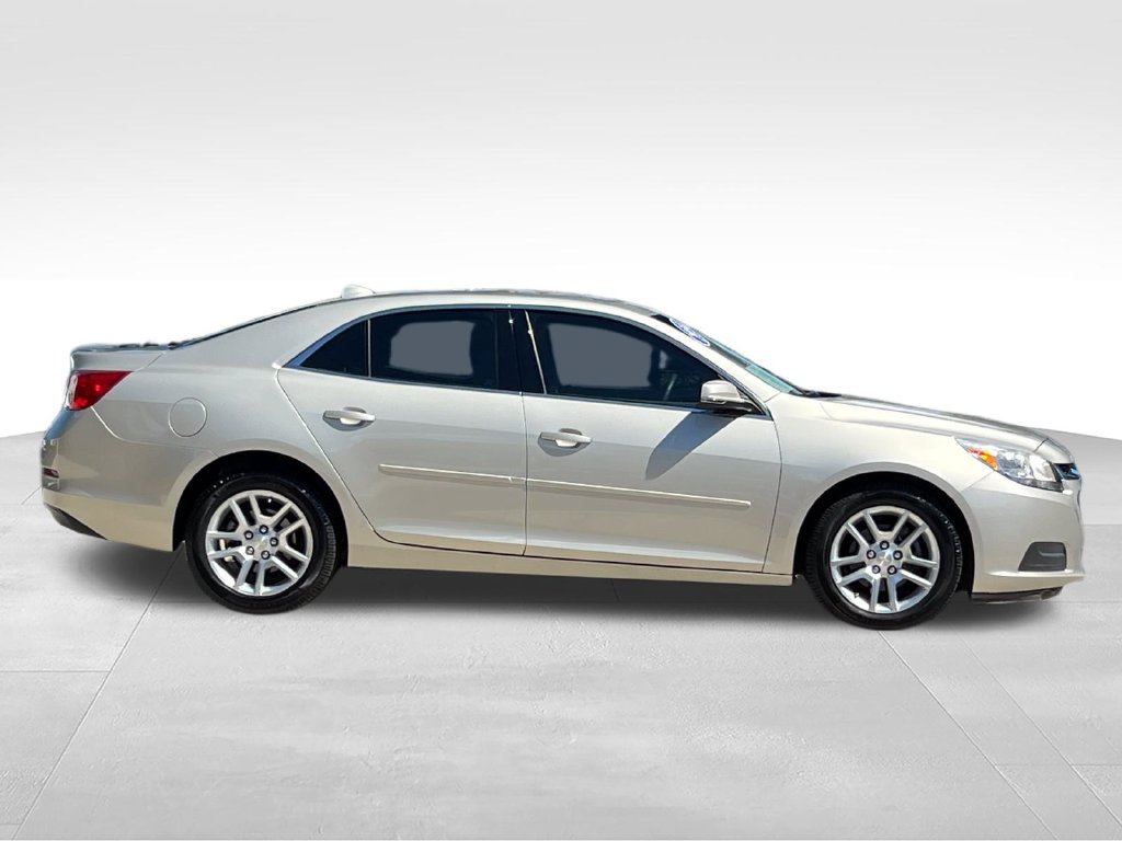 Used 2014 Chevrolet Malibu LT w/1LT Sedan