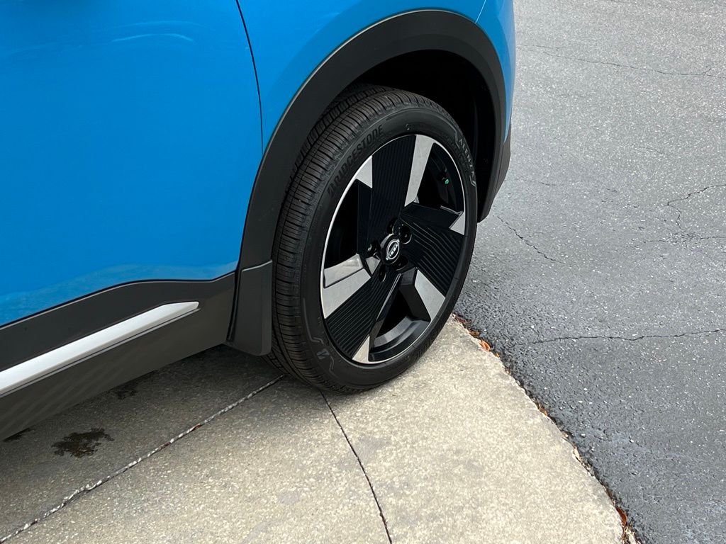 2026 Nissan KICKS SR - Photo 22