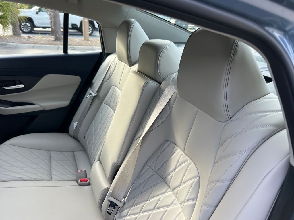 2026 Nissan Sentra SL - Photo 18