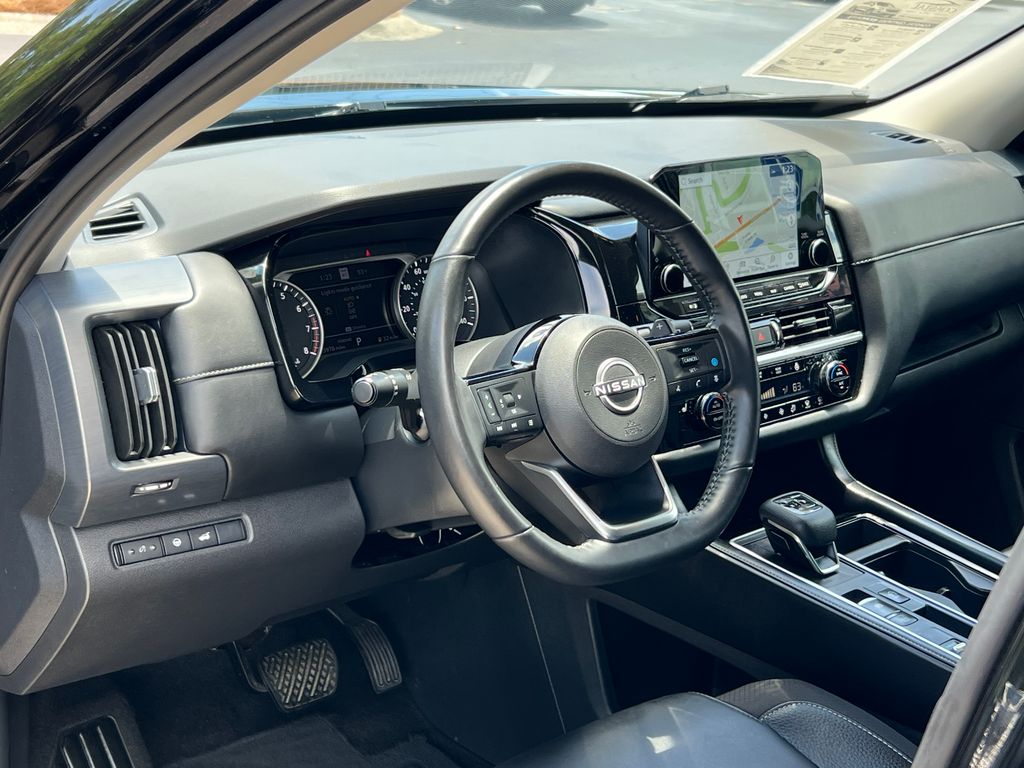 2025 Nissan Pathfinder SL - Photo 5