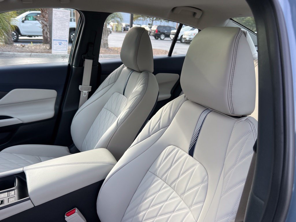 2026 Nissan Sentra SL - Photo 11