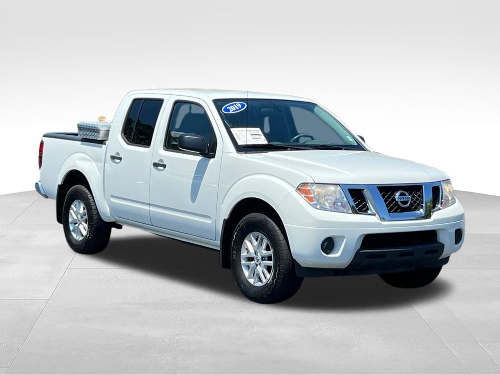 Used 2019 Nissan Frontier SV Truck Crew Cab