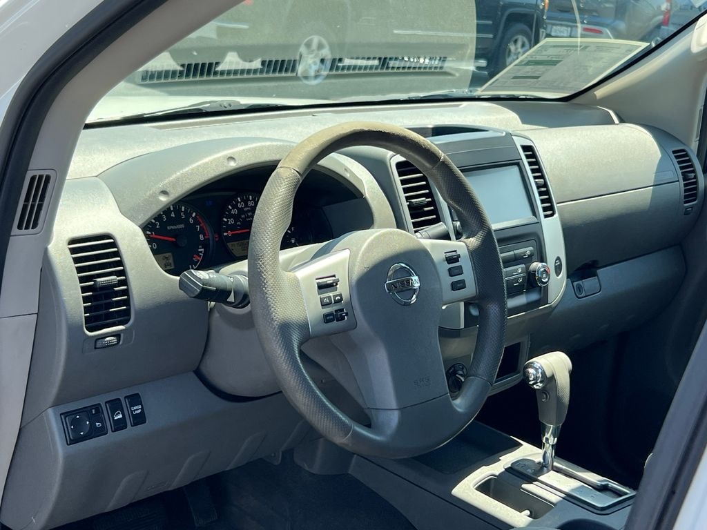 Used 2019 Nissan Frontier SV Truck Crew Cab