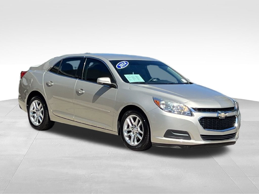 Used 2014 Chevrolet Malibu LT w/1LT Sedan