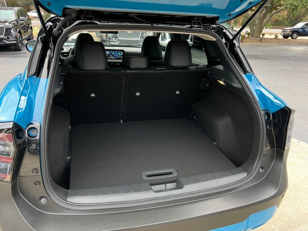2026 Nissan KICKS SR - Photo 15