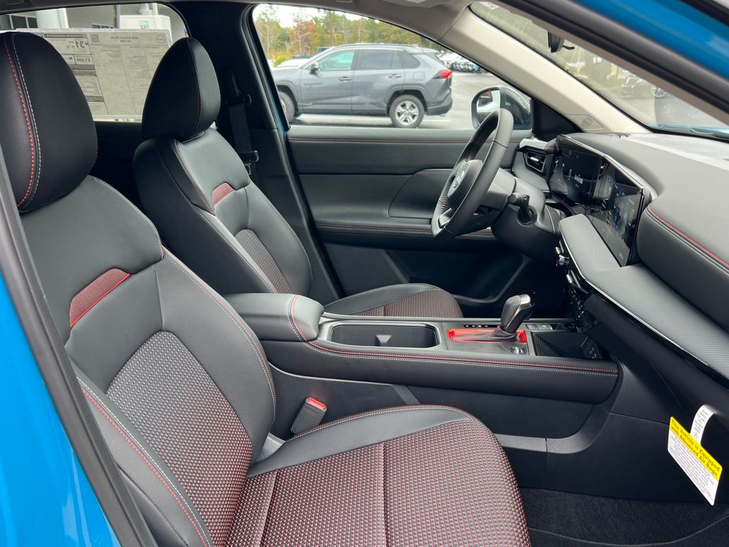 2026 Nissan KICKS SR - Photo 19