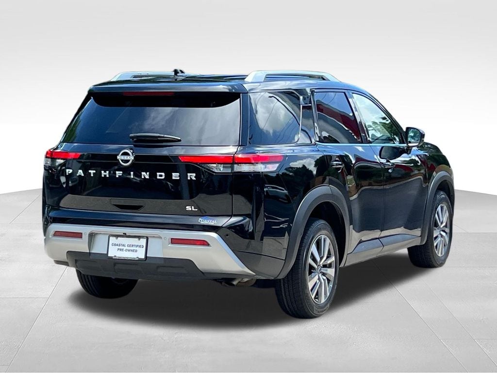 2025 Nissan Pathfinder SL - Photo 11