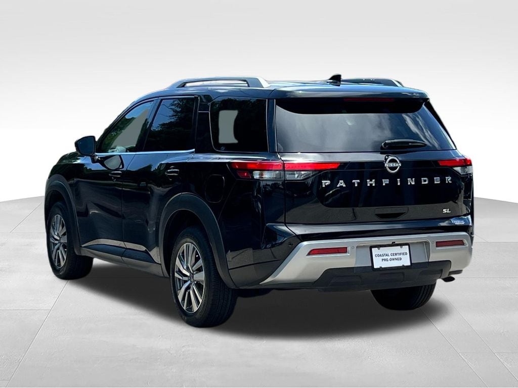 2025 Nissan Pathfinder SL - Photo 13
