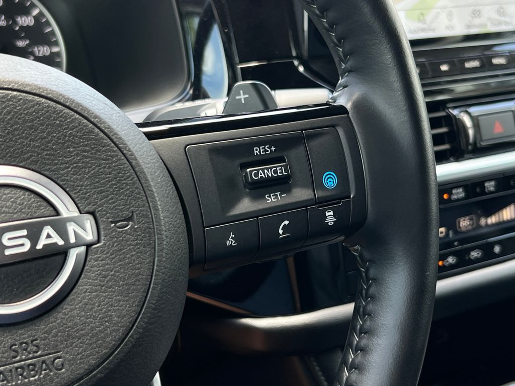 2025 Nissan Pathfinder SL - Photo 32