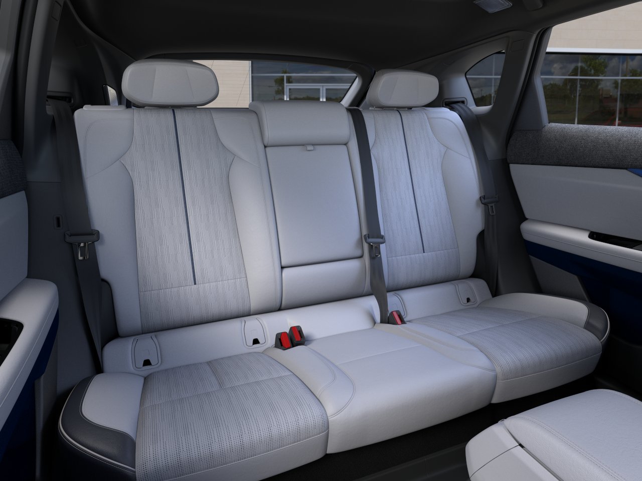 2027 Cadillac OPTIQ Premium Luxury - Photo 17