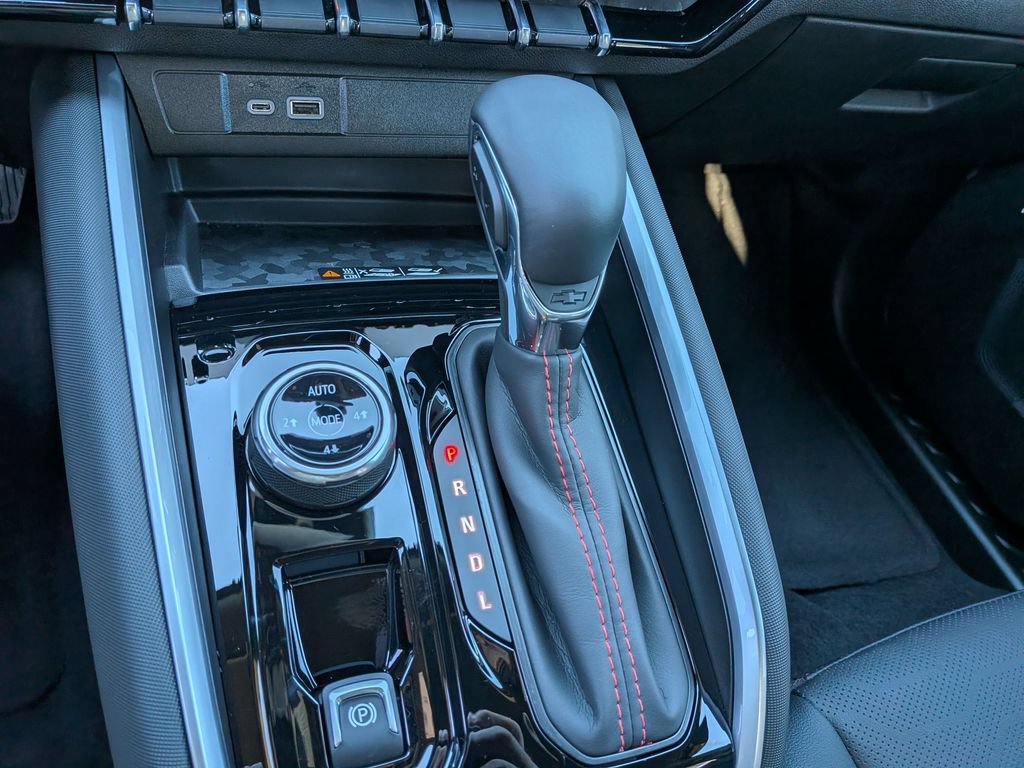 2026 Chevrolet Colorado Z71 - Photo 14