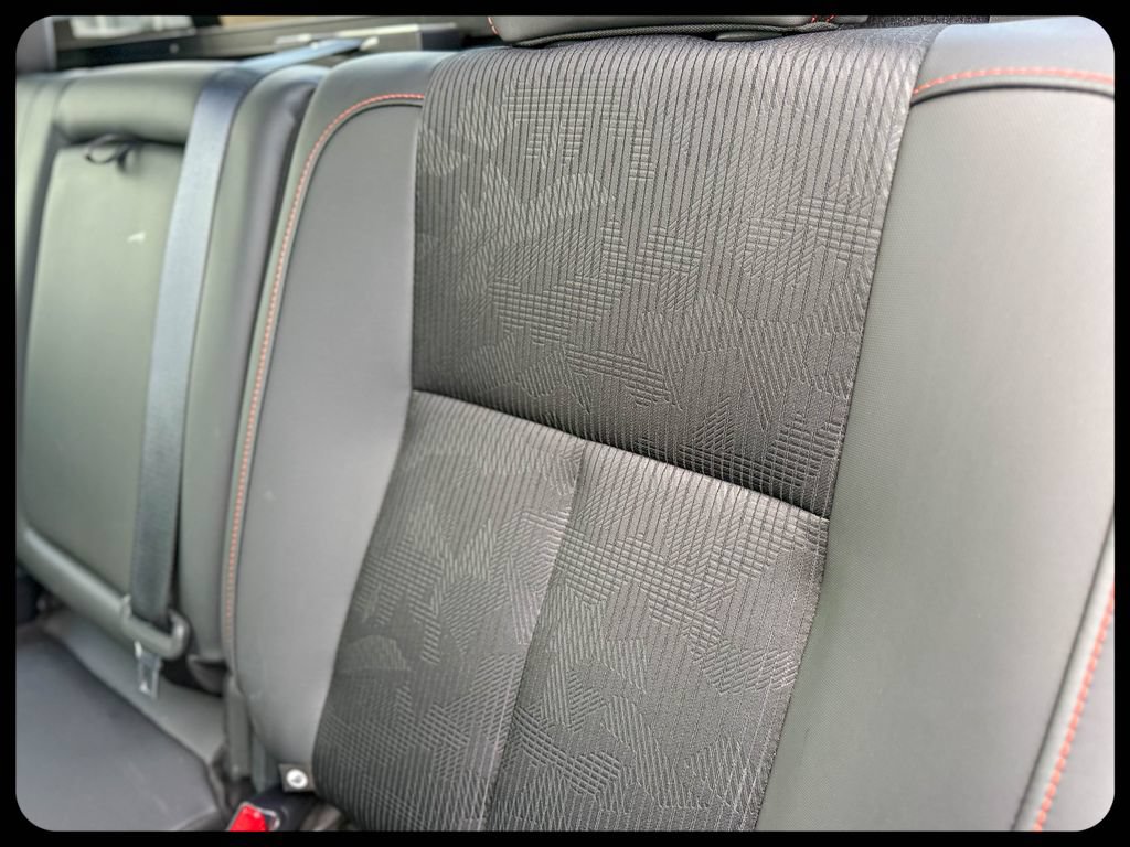 2024 Nissan Titan PRO-4X - Photo 18