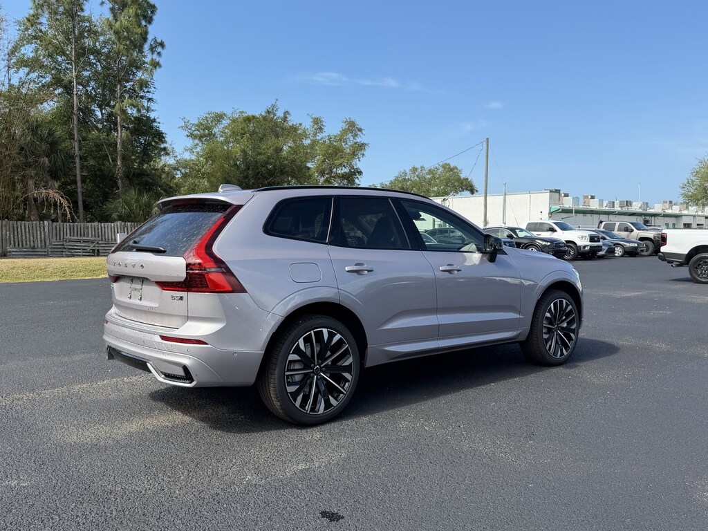 New 2026 Volvo XC60 B5 Ultra SUV