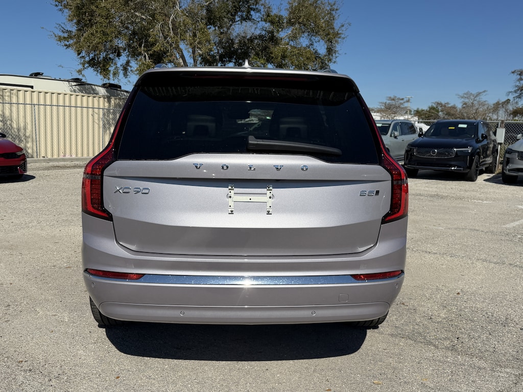 New 2026 Volvo XC90 B5 Ultra 6-Seater SUV