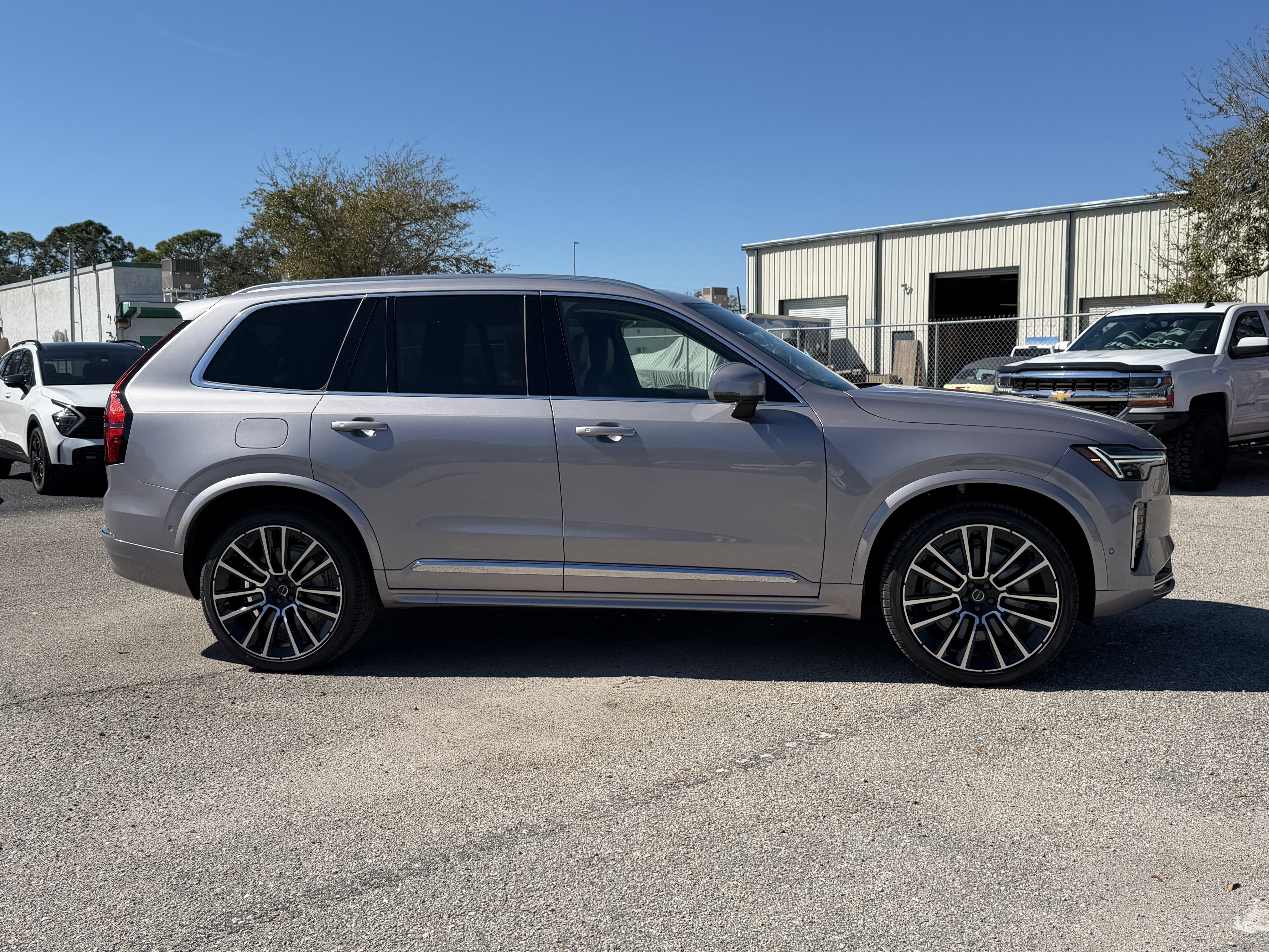 New 2026 Volvo XC90 B5 Ultra 6-Seater SUV